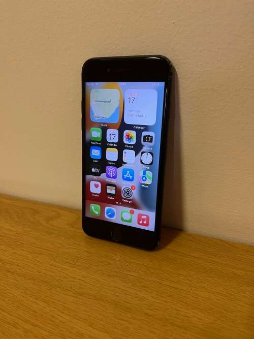 iPhone 7 Black 32gb
