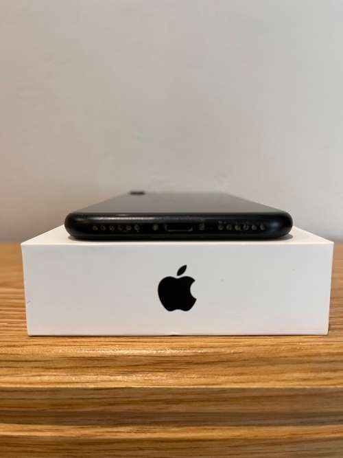 iPhone SE2020 Black 64gb
