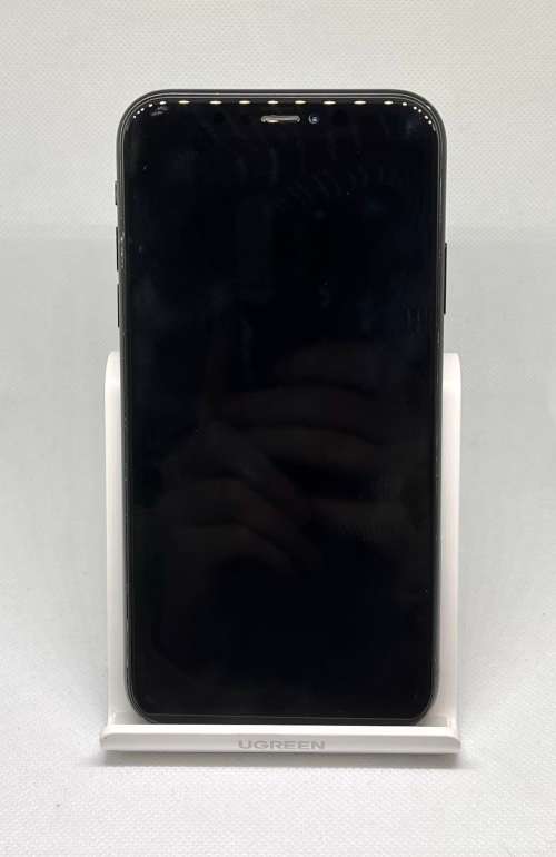 iPhone XR Black 64gb (Please Read)
