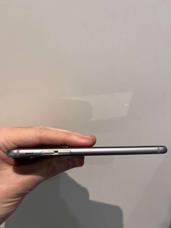 iPhone 6s Grey 16gb