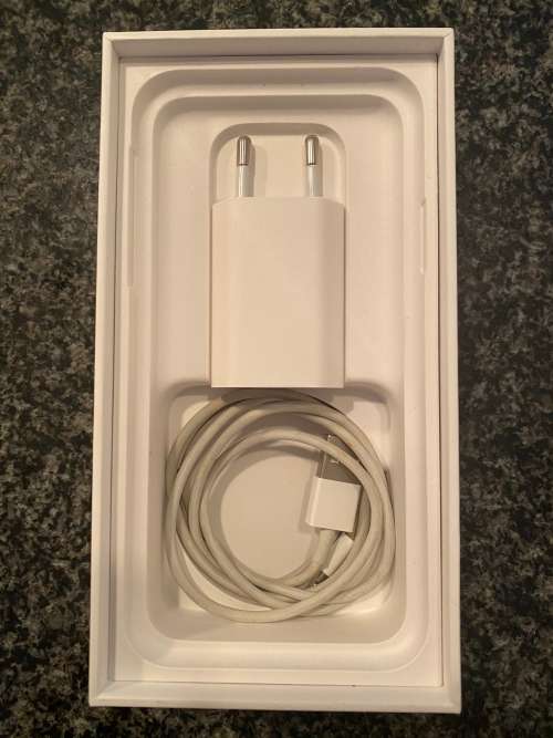 iPhone X 256 GB (Pre Owned)