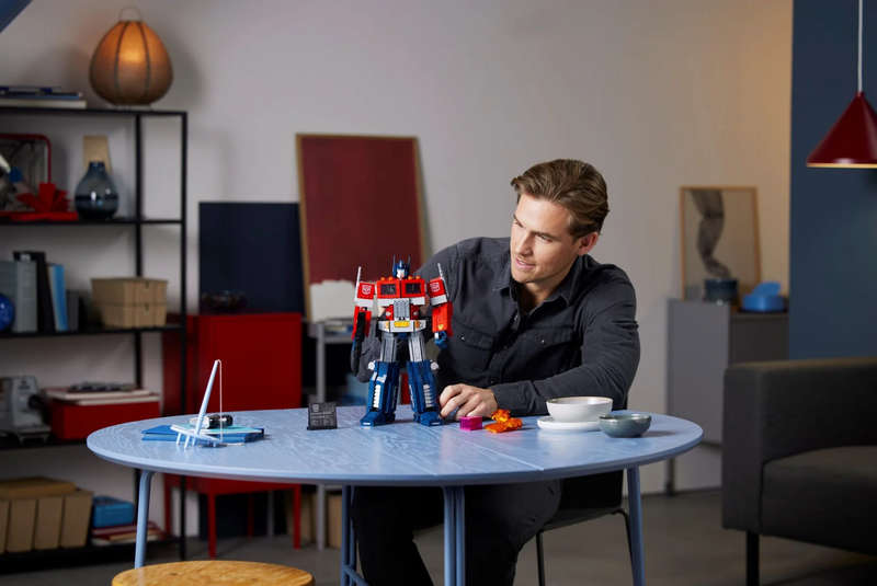 LEGO Icons Optimus Prime - 10302