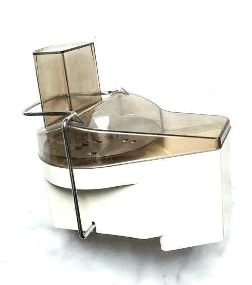 Kenwood Chef Mixer With Bowl and attachments. Good Working Condition.