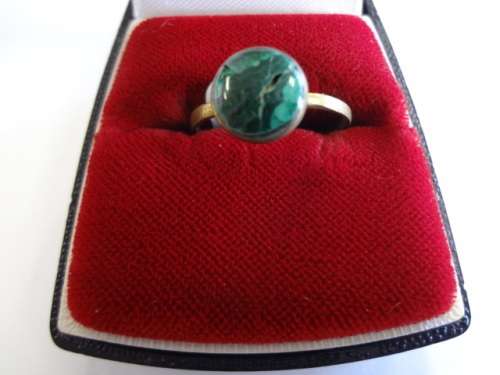 Malachite and brass ring size " R " - @ CRAZY R1 start