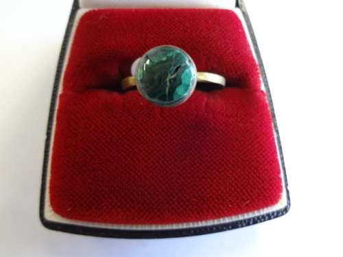 Malachite and brass ring size " R" - @ CRAZY R1 start