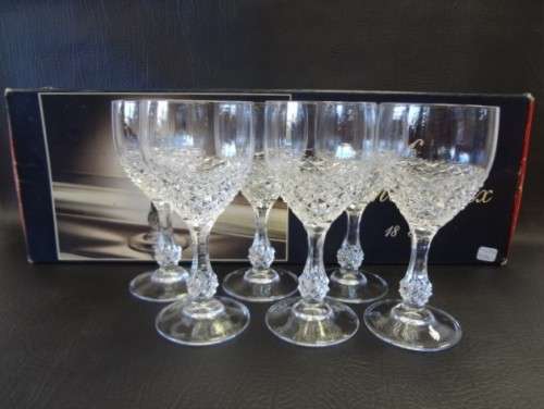 Set of 6 Cristal D'Arques 18cl wine glasses in original box made in France - as per photo