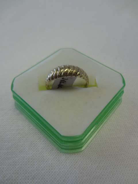Sterling silver ring 2.1g  size " P " PRICE REDUCED - as per photo