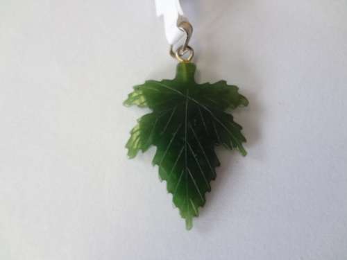 Green Leaf pendant - as per photo
