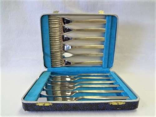 Winegartens Ltd Stainless Steel Cutlery Set in box - as per photo
