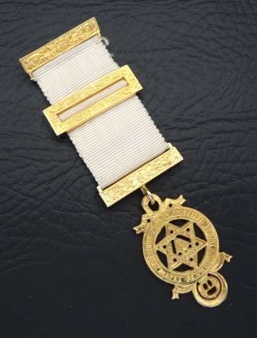 Masonic Royal Arch Companion Breast Pin as per photo