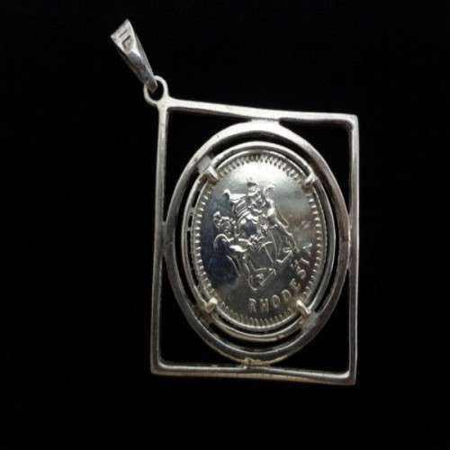 1975 Rhodesia 5c in Sterling Silver Pendant as per photo