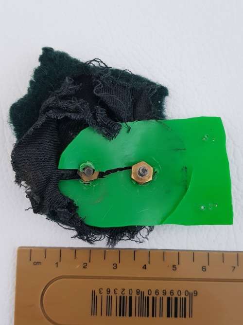 4 SA Infantry Cap Badge as per photo