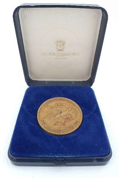 1934-1984 SA Airways 50 Years of Flight Medallion in Original Box as per photo