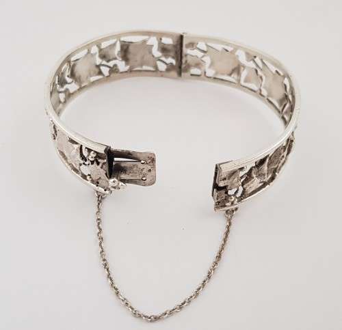 925 Vintage Sterling Silver Bangle weight 27.4g as per photo