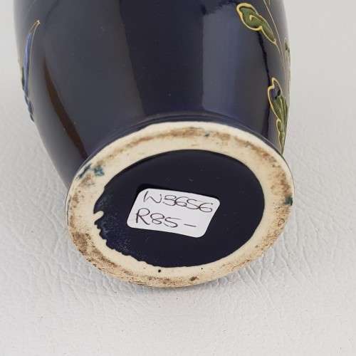 Vintage small vase hand painted as per photo