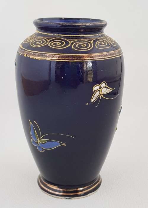 Vintage small vase hand painted as per photo