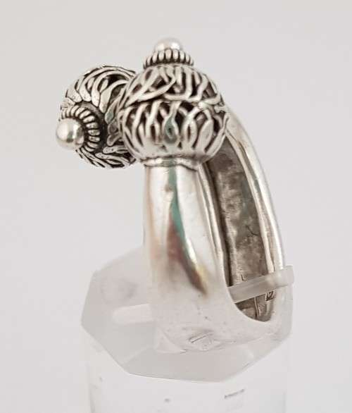 925 Sterling Silver Ring weight 4,6g size Q as per photo