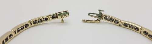 9ct Gold & Diamond Tennis Bracelet weight 11,6g as per photo