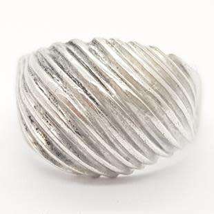 925 Sterling Silver Ring weight 3,6g as per photo