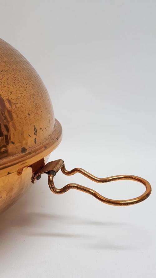 Round Hammered Copper Portugese Cataplana as per photo