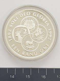 1992 South Africa Commemorative R1 SA Mint as per photo