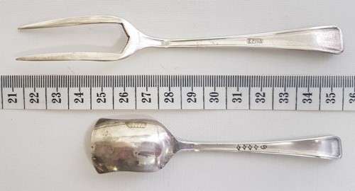 Vintage Cutlery Set in box as per photo