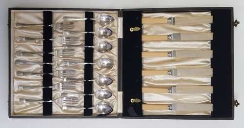 Vintage Cutlery Set in box as per photo