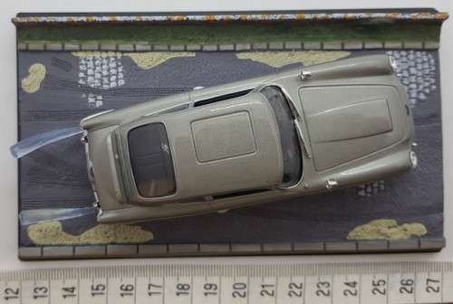 Bond 007 - Thunderball - Aston Martin DB5 model car as per photo