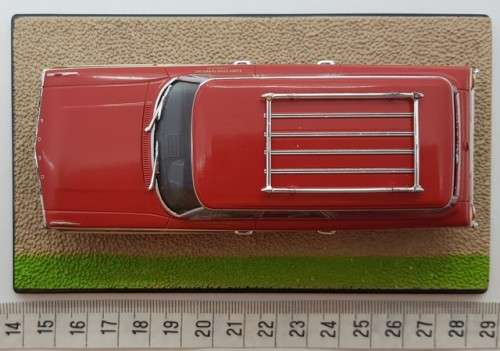 Bond 007 - Goldfinger - Ford Country Squire model car as per photo