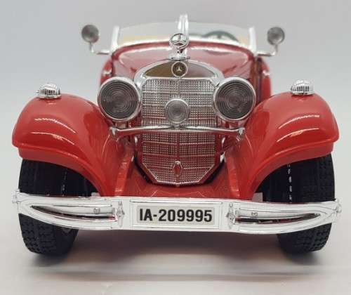 1936 Mercedes Benz 500k Roadster scale 1:18 model car as per photo