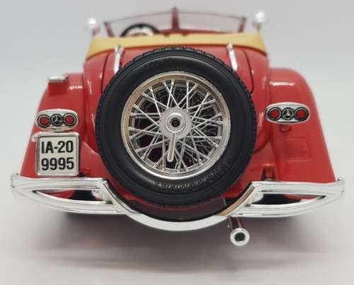 1936 Mercedes Benz 500k Roadster scale 1:18 model car as per photo