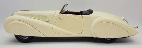 1937 Delahaye Spider-type 165 Cabriolet Guiloy Spain model car as per photo
