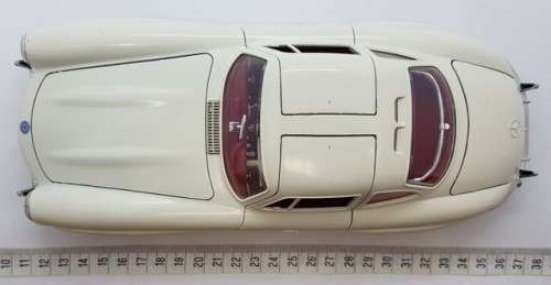 1954 Mercedes Benz 300SL Gullwing model car as per photo