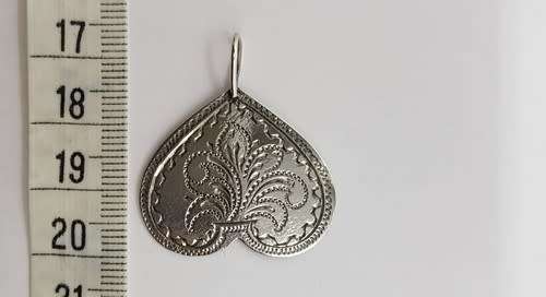 925 Sterling Silver Vintage Heart Pendant weight 2.8g as per photo