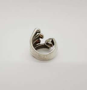 925 Sterling Silver Vintage Ring with Retro Semi-Precious Stones weight 14g as per photo