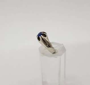925 Sterling Silver Blue Stone Kiddies Ring weight 1.8g size f as per photo