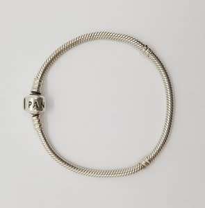 925 Sterling Silver Original Pandora Bracelet weight 15g as per photo