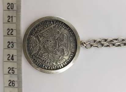 Austria Holy Roma Empire Karl VI Emperor 1711-1740 Coin Pendant and Chain weight 54.3g  as per photo