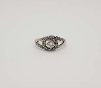 925 Sterling Silver Ring Size N Weight 2.3g as per photo