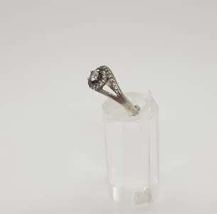 925 Sterling Silver Ring Size N Weight 2.3g as per photo