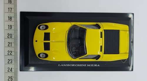 delPrado 1966 Lamborghini Miura as per photo