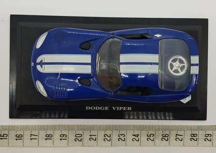 delPrado 1996 Dodge Viper, missing both mirrors as per photo