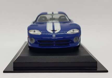 delPrado 1996 Dodge Viper, missing both mirrors as per photo