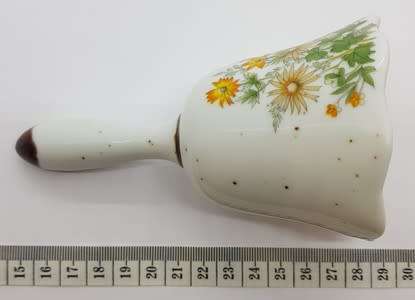 Porcelain flower pattern bell - as per photo