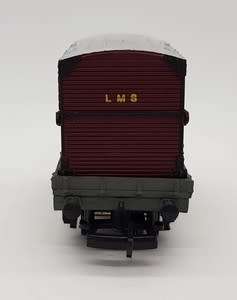 Bachmann 1 Plank wagon with large container 00 Gauge in box as per photo