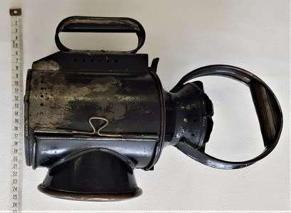 Vintage British Railway hand held 3 aspect lamp, very good condition as per photo