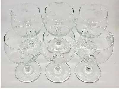 Lot of 6 Vintage Etched Wine Glasses 15cm- as per photo