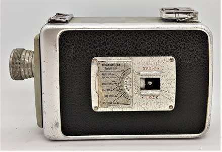 Vintage 8mm Kodak Brownie Video Camera - as per photo