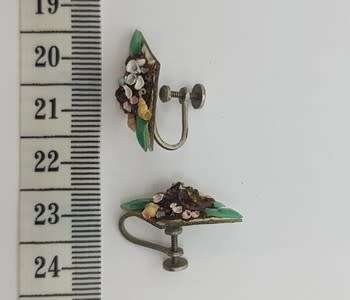 Vintage Pair of Costume Jewelry Clip-On Earrings - as per photo
