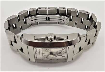 Baume and Mercier Geneve Swiss made Chronograph Men`s Watch as per photo